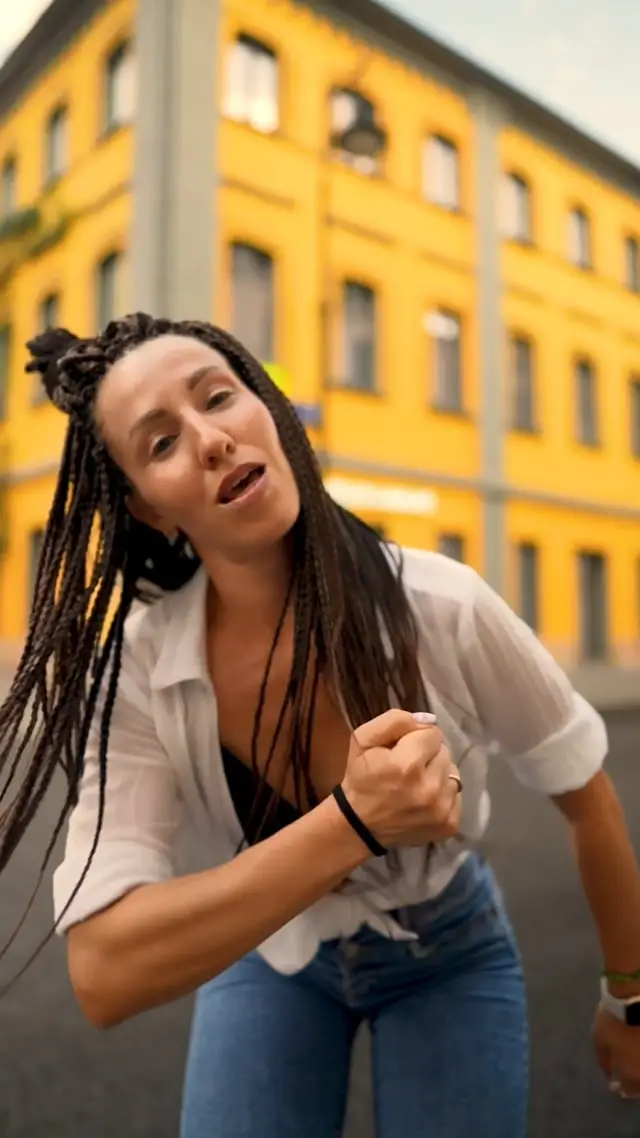 Katerina improvising with Cuban salsa, rumba, afro, son and despelote